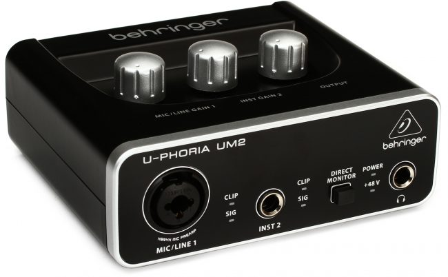 Behringer U-Phoria UM2