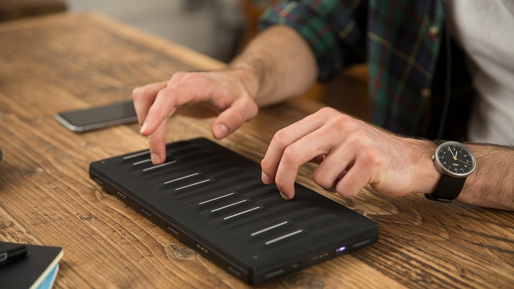 میدی کنترلر Roli Seaboard