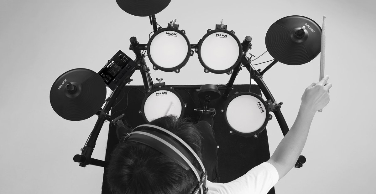 NUX DM-210 Electronic Drum Kit with Mesh Heads