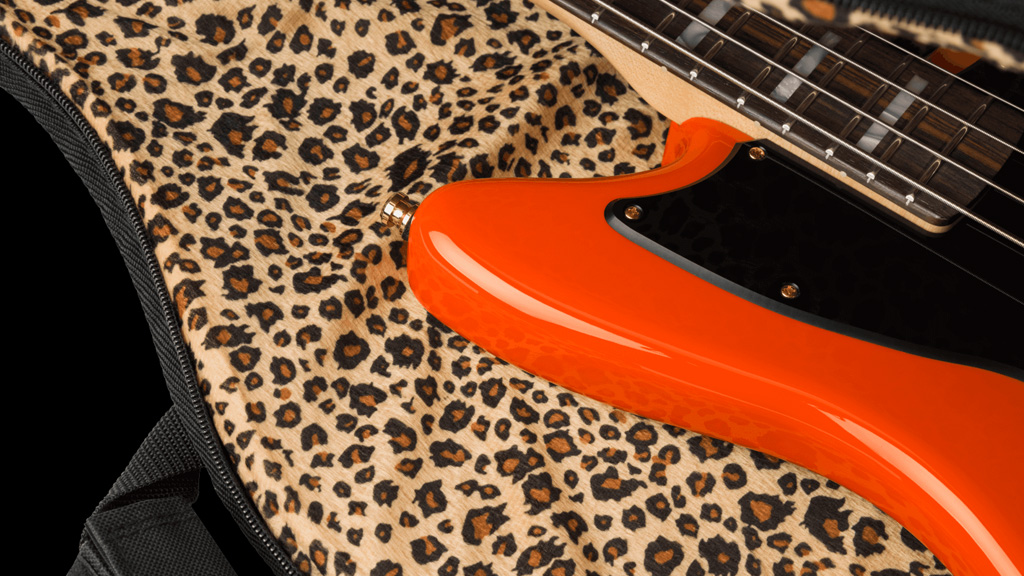 گیتار بیس فندر Mike Kerr Jaguar Bass