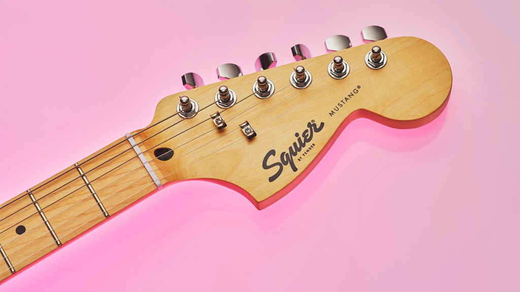 تاریخچه اسکوایر (Squier)