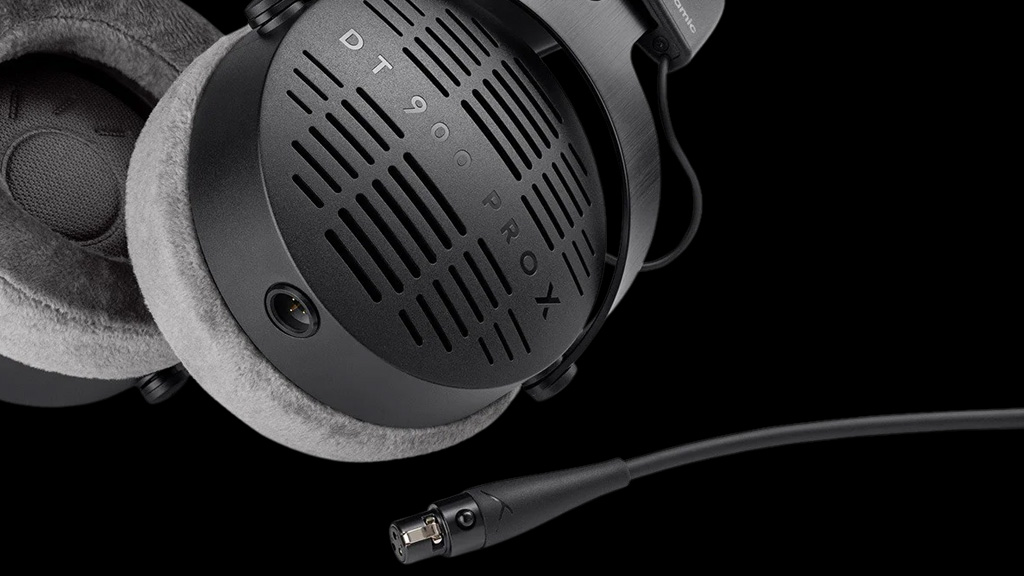 هدفون استودیویی Beyerdynamic DT 900 PRO X