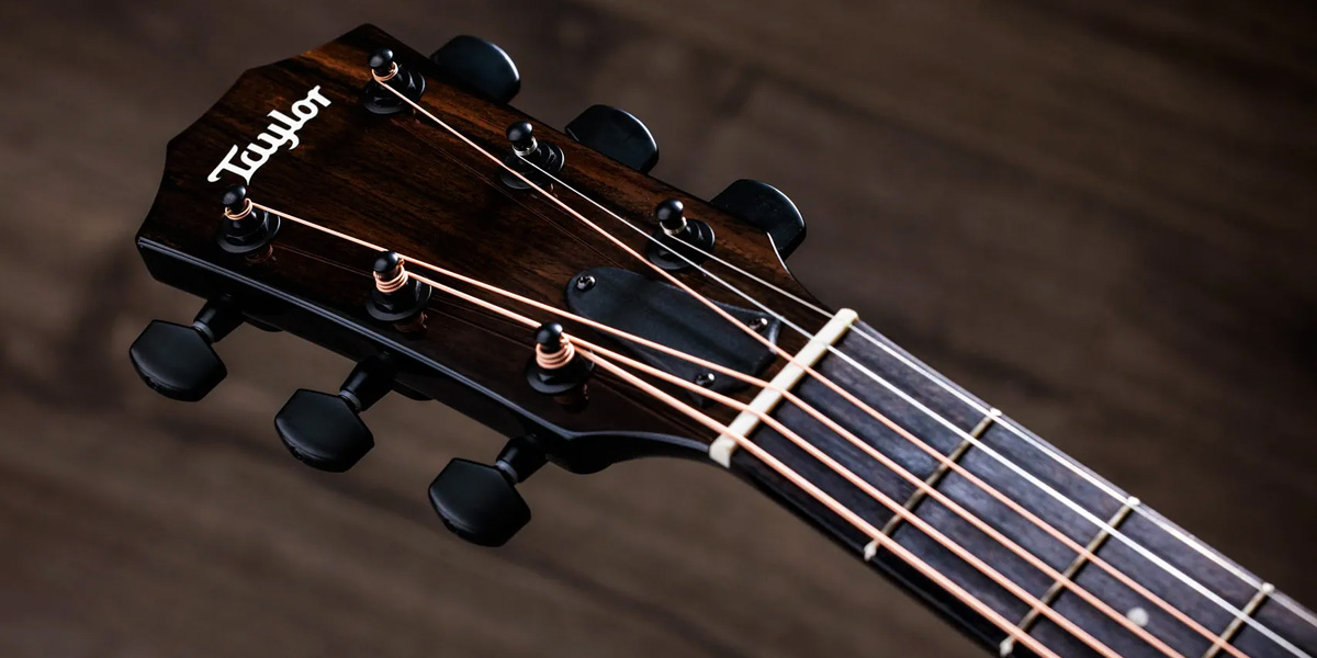 گیتار آکوستیک تیلور
