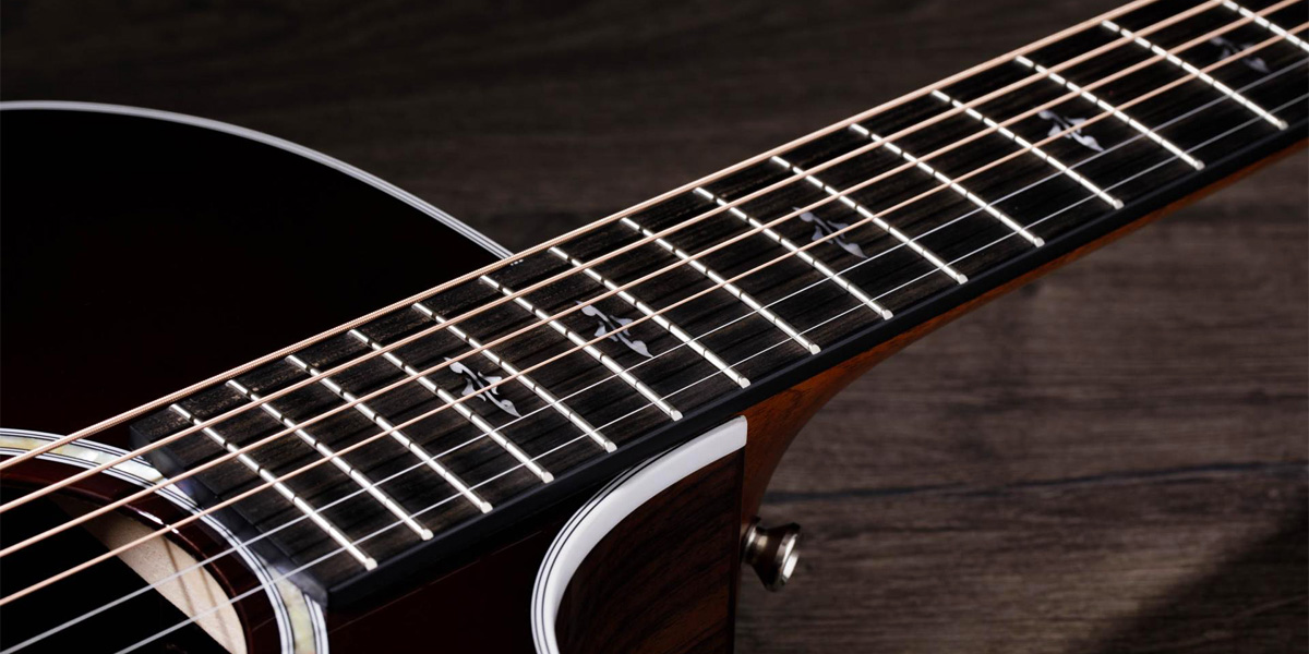 گیتار آکوستیک تیلور