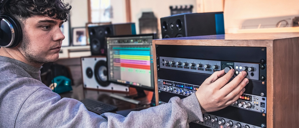 کارت صدا آدینت iD48